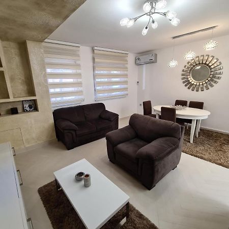 Adonis Apartment 诺威萨 外观 照片