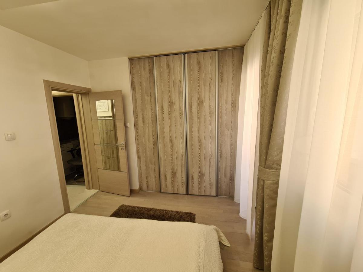 Adonis Apartment 诺威萨 外观 照片