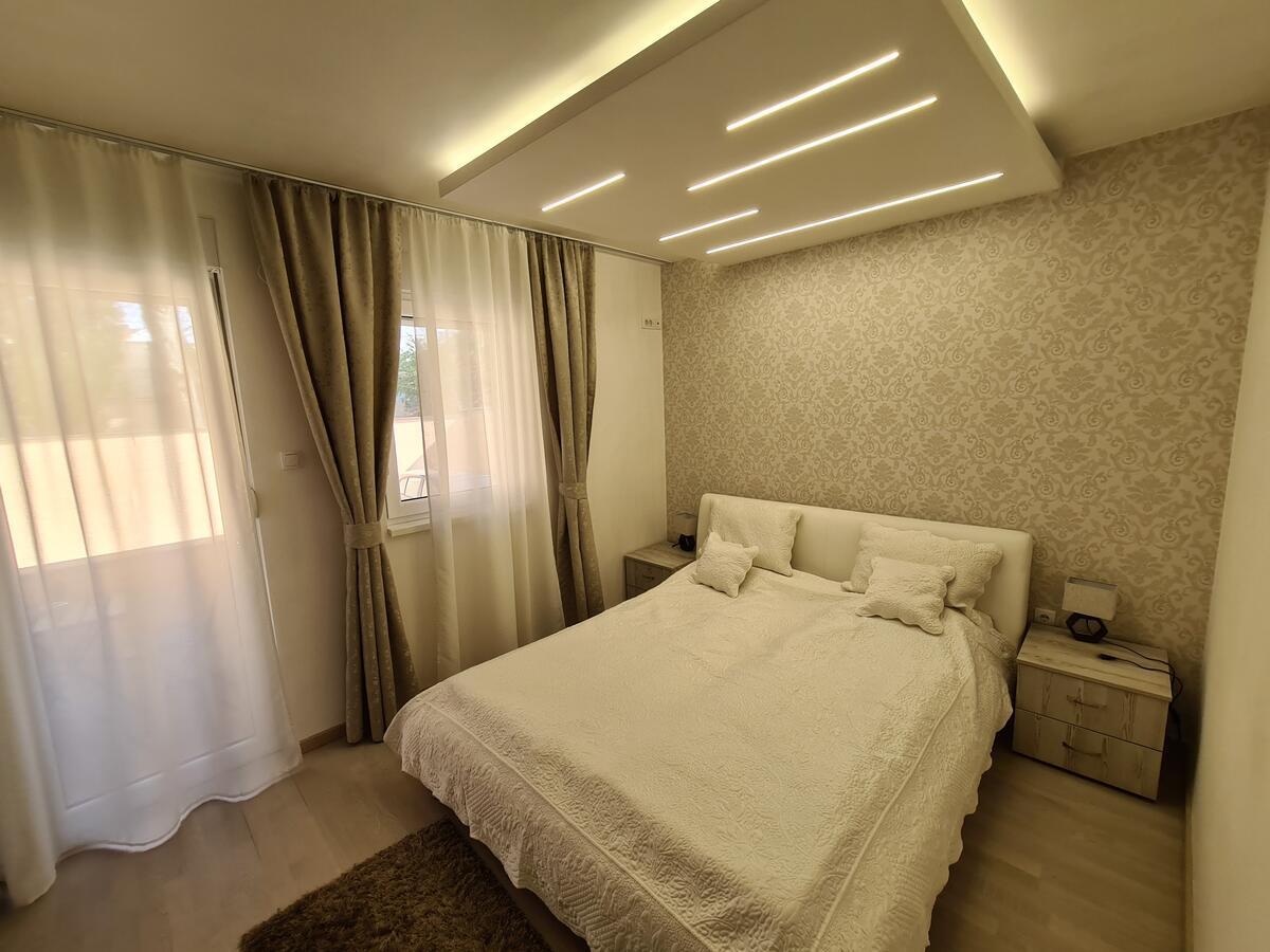 Adonis Apartment 诺威萨 外观 照片