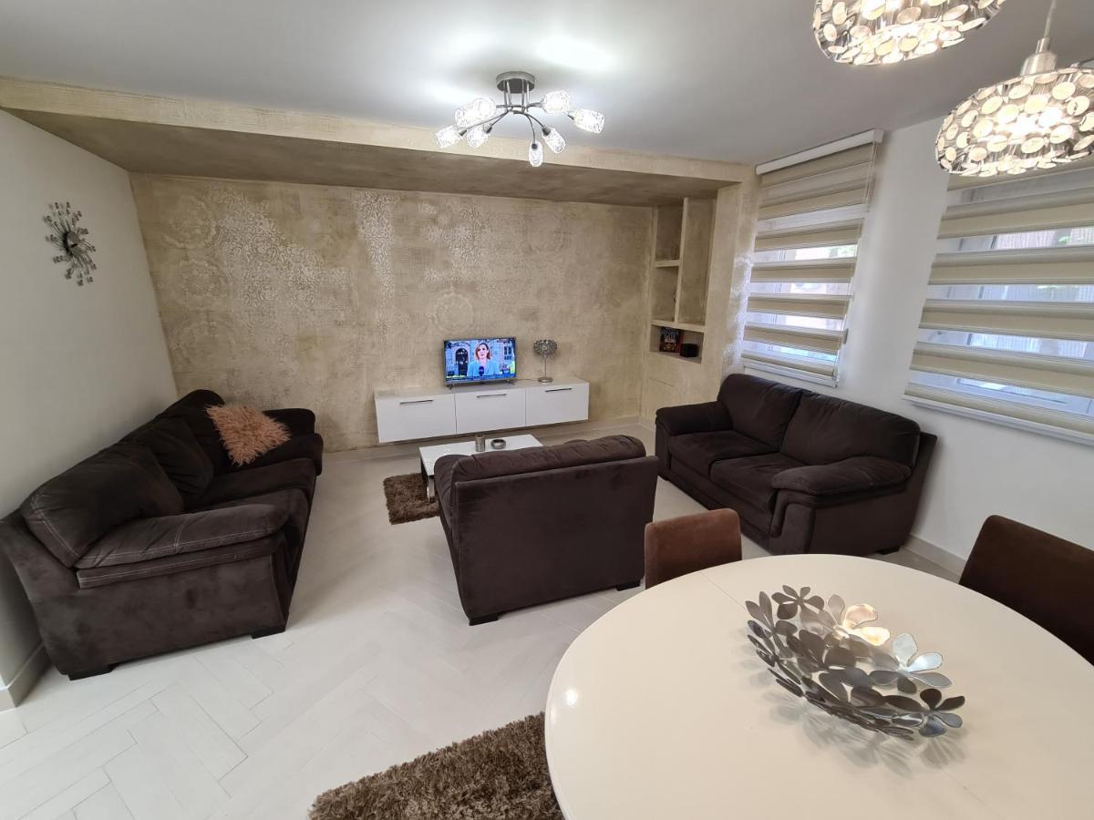 Adonis Apartment 诺威萨 外观 照片